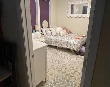 9806 Ushers Place - Photo Thumbnail 27