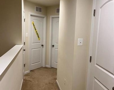 9806 Ushers Place - Photo Thumbnail 22