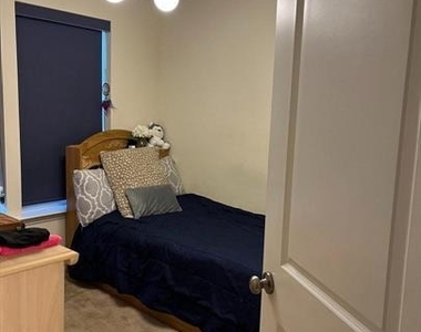 9806 Ushers Place - Photo Thumbnail 32