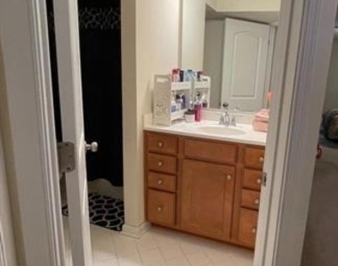 9806 Ushers Place - Photo Thumbnail 31