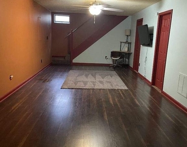 12632 Western Circle - Photo Thumbnail 5