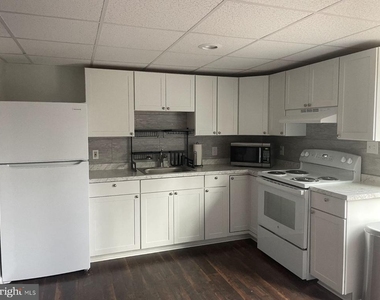 12632 Western Circle - Photo Thumbnail 2