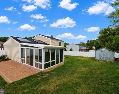 1414 King William Drive - Photo Thumbnail 6