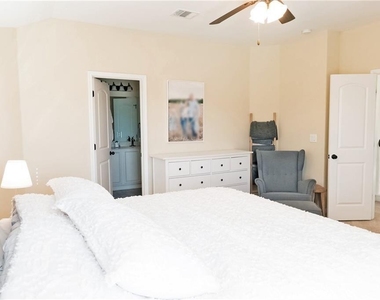 11504 Reading Way - Photo Thumbnail 20
