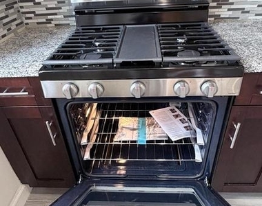 327 Bigley Avenue - Photo Thumbnail 7