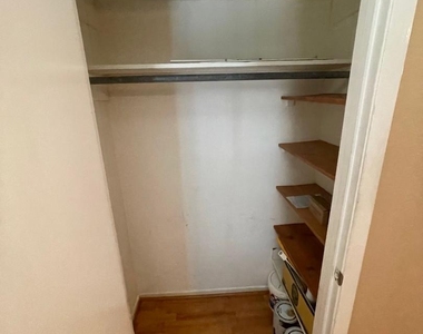 910 Duncan Ln - Photo Thumbnail 13