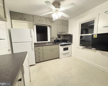 27 Kingsley Road - Photo Thumbnail 4