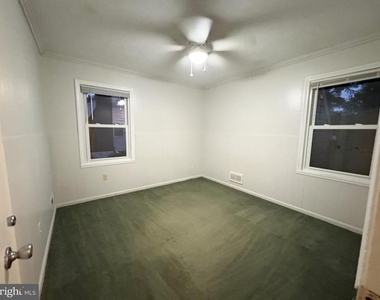 27 Kingsley Road - Photo Thumbnail 9