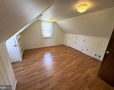 27 Kingsley Road - Photo Thumbnail 12