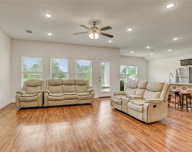 503 Road 5138 Rd - Photo Thumbnail 3