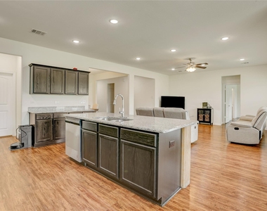 503 Road 5138 Rd - Photo Thumbnail 14