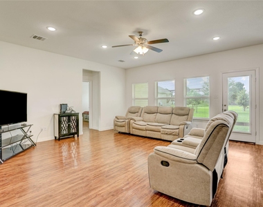 503 Road 5138 Rd - Photo Thumbnail 11