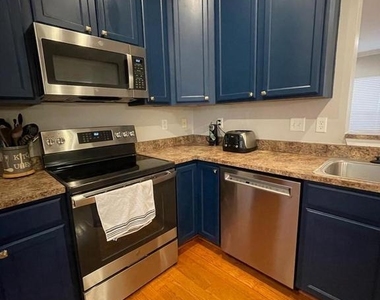 5340 Wyndholme Circle - Photo Thumbnail 11