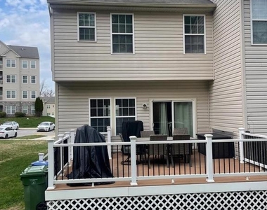 5340 Wyndholme Circle - Photo Thumbnail 28