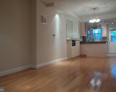 1145 W Hamburg Street - Photo Thumbnail 11