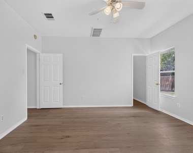 11500 Lapoynor St - Photo Thumbnail 20