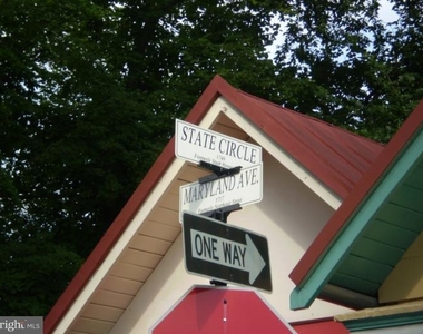 77 Maryland Avenue - Photo Thumbnail 18