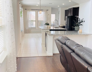 640 Pecan Bottom Trl - Photo Thumbnail 2