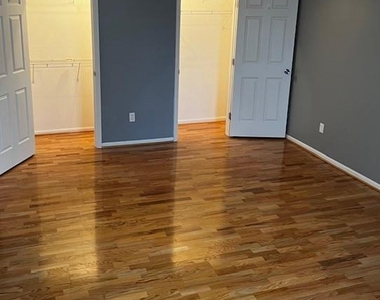 811 Deering Road - Photo Thumbnail 7