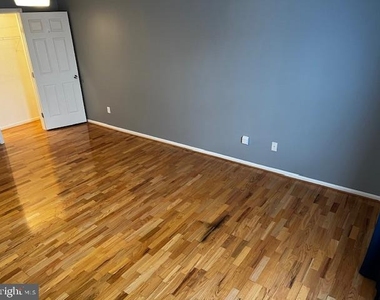 811 Deering Road - Photo Thumbnail 9
