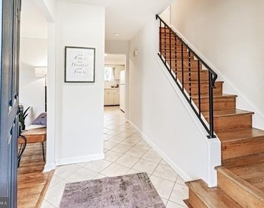 513 Pershing Road - Photo Thumbnail 1