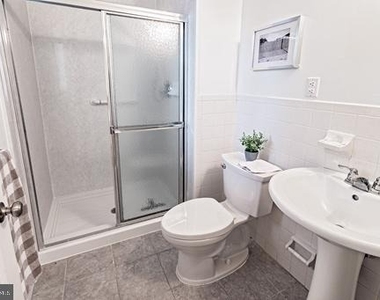 513 Pershing Road - Photo Thumbnail 17