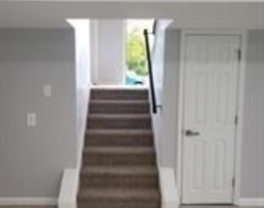 729 Manfield Road - Photo Thumbnail 20