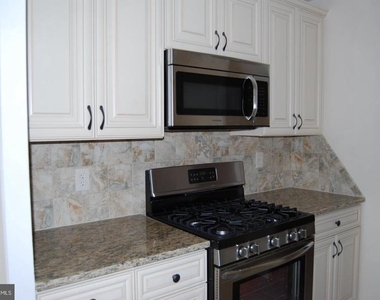 1401 Pennsylvania Avenue - Photo Thumbnail 2