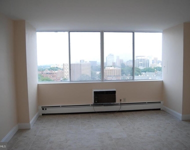 1401 Pennsylvania Avenue - Photo Thumbnail 21