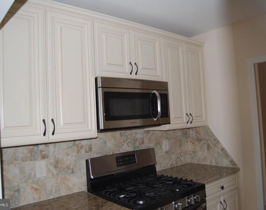 1401 Pennsylvania Avenue - Photo Thumbnail 1