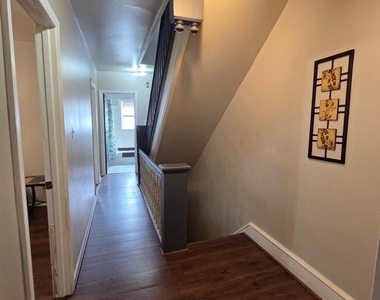 302 Concord Avenue - Photo Thumbnail 4