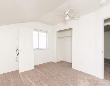 1436 Roxannes Run - Photo Thumbnail 17