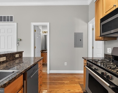 1340 Q Street Nw - Photo Thumbnail 17