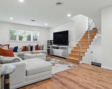 1905 Tulip Street Nw - Photo Thumbnail 37