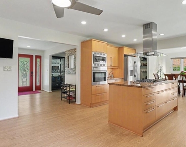 1905 Tulip Street Nw - Photo Thumbnail 17