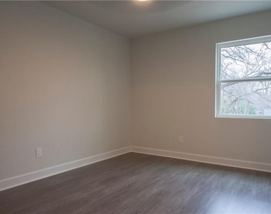 409 Dove Haven Dr - Photo Thumbnail 11