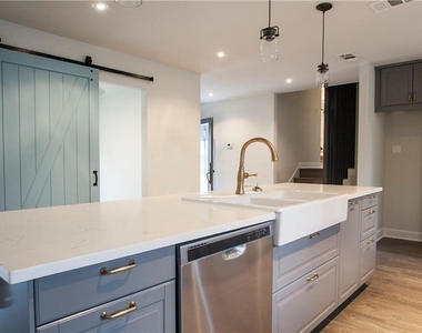 409 Dove Haven Dr - Photo Thumbnail 8