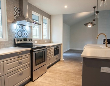 409 Dove Haven Dr - Photo Thumbnail 5