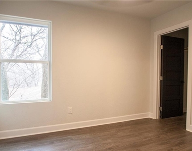 409 Dove Haven Dr - Photo Thumbnail 9