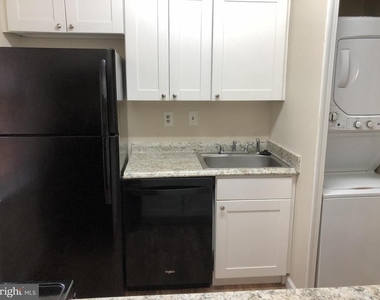 2055 38th Street Se - Photo Thumbnail 5