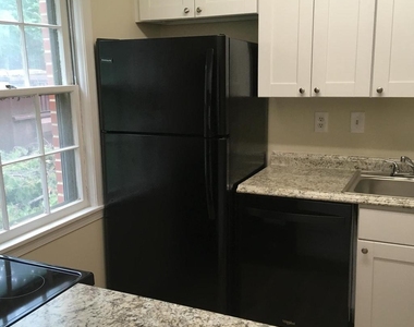 2055 38th Street Se - Photo Thumbnail 3