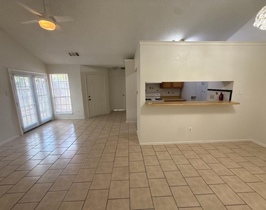 12308 Dellrey Dr - Photo Thumbnail 2