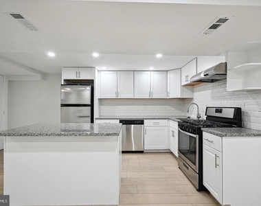 3016 13th Street Nw - Photo Thumbnail 7