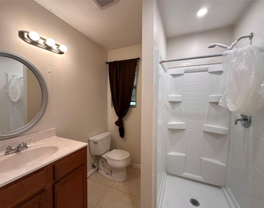 400 Sunbonnet Dr - Photo Thumbnail 20