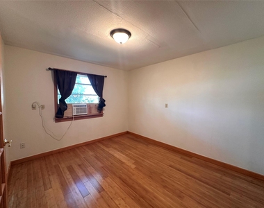 400 Sunbonnet Dr - Photo Thumbnail 19