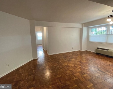 1801 Clydesdale Place Nw - Photo Thumbnail 9
