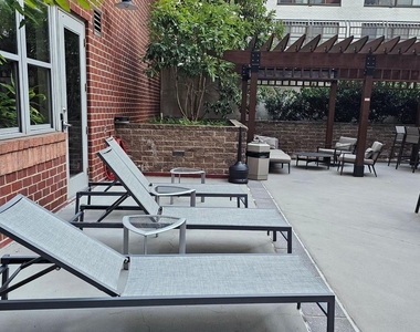 1300 N Street Nw - Photo Thumbnail 20