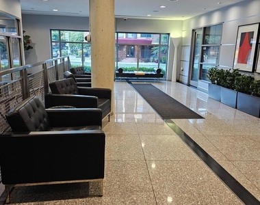 1300 N Street Nw - Photo Thumbnail 4