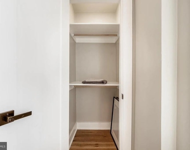 1825 Providence Street Ne - Photo Thumbnail 12