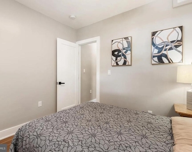 1825 Providence Street Ne - Photo Thumbnail 11